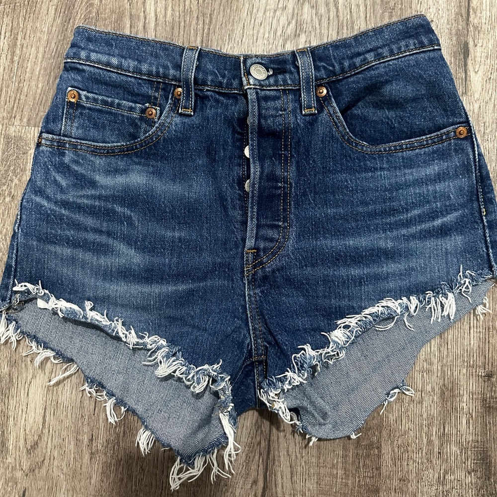 Levi 501 Shorts *cut from pants*